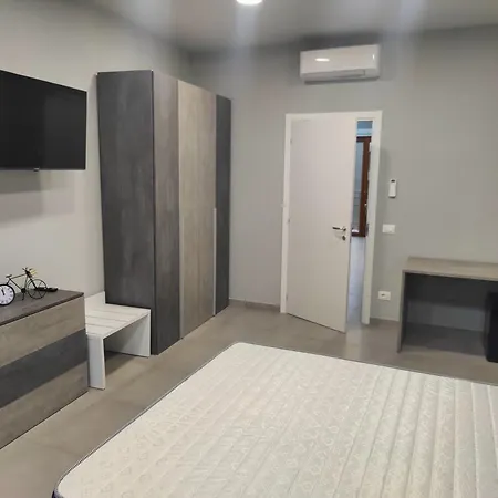 Homestay Bedroom Cuneo